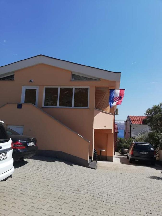 Apartmani Ivankovic Karlobag Dış mekan fotoğraf